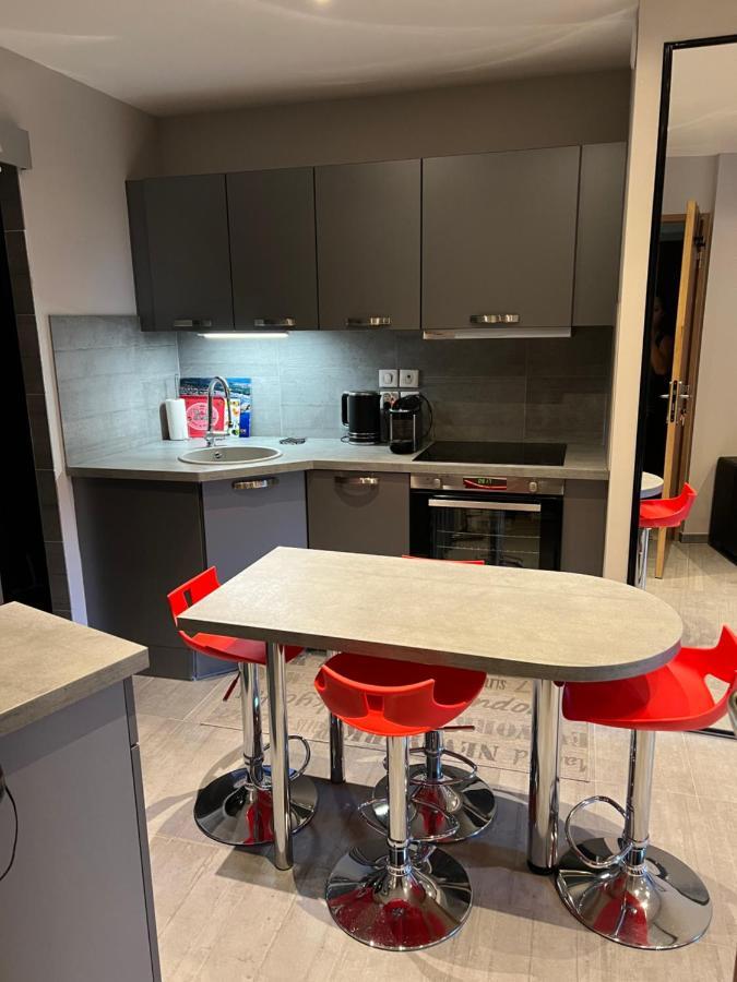 Mandana Apartment Evian-les-Bains Bagian luar foto