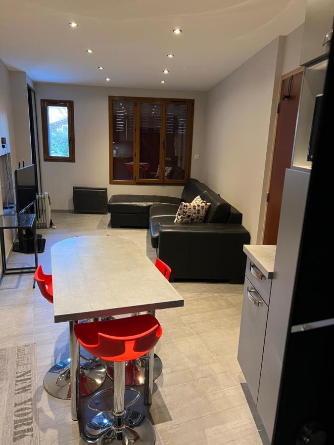 Mandana Apartment Evian-les-Bains Bagian luar foto